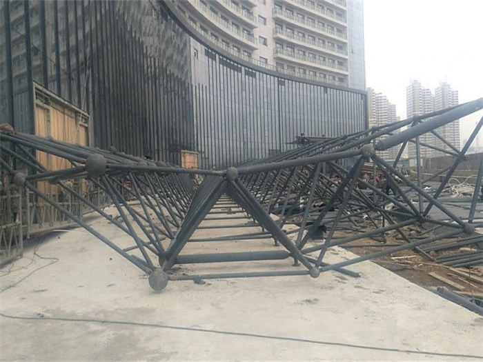 偃师万豪酒店雨棚网架